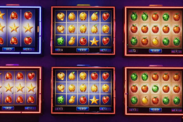 Spielautomaten-Kollektion mit &uuml;ber 9000 Slots bei Dragonia Casino